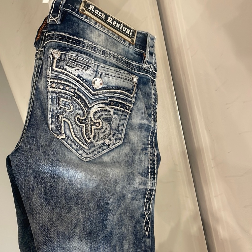 Rock Revival 26 Distressed look Skinny Jean